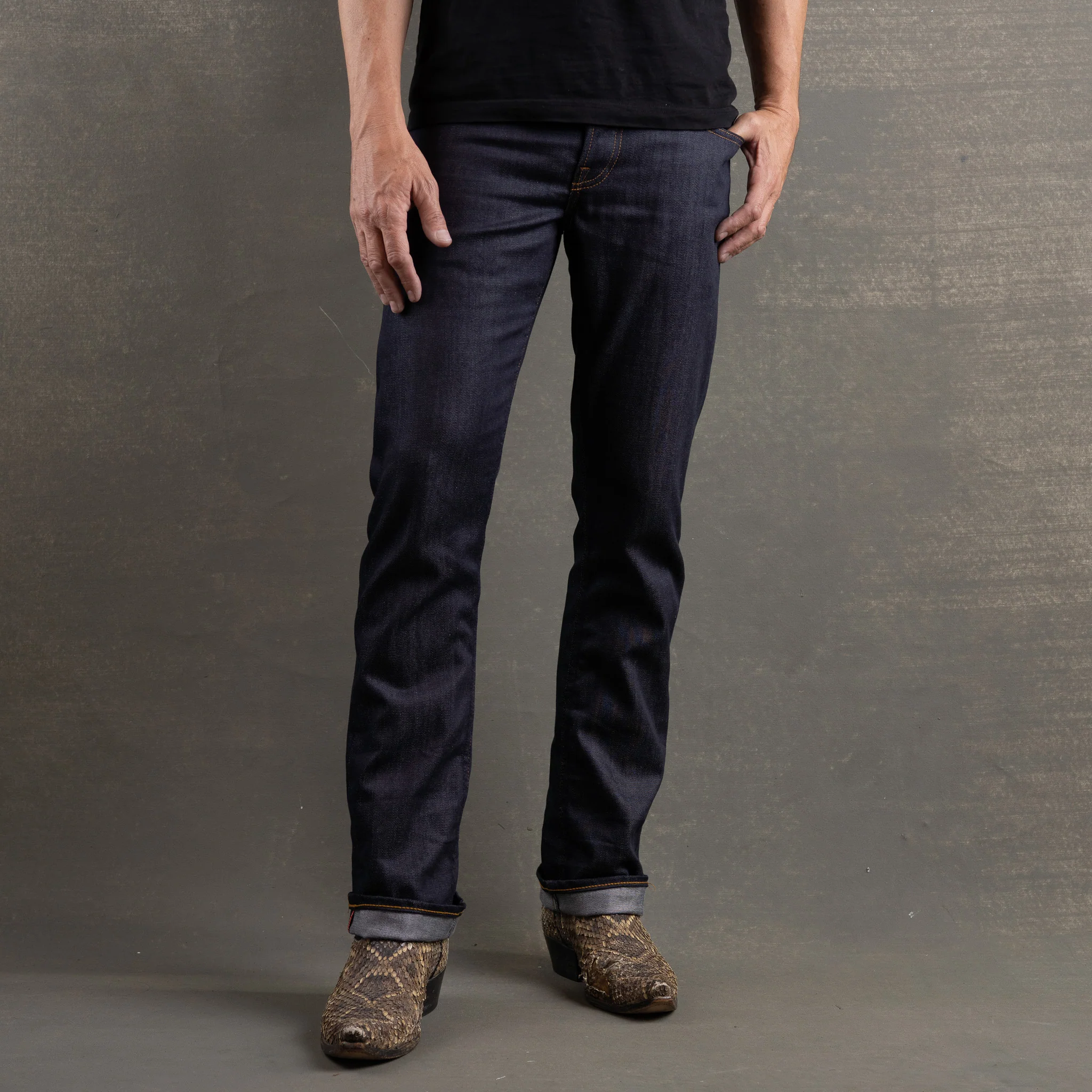 Mojave Western Cut 9oz Red Sun Selvage Denim - Image 3