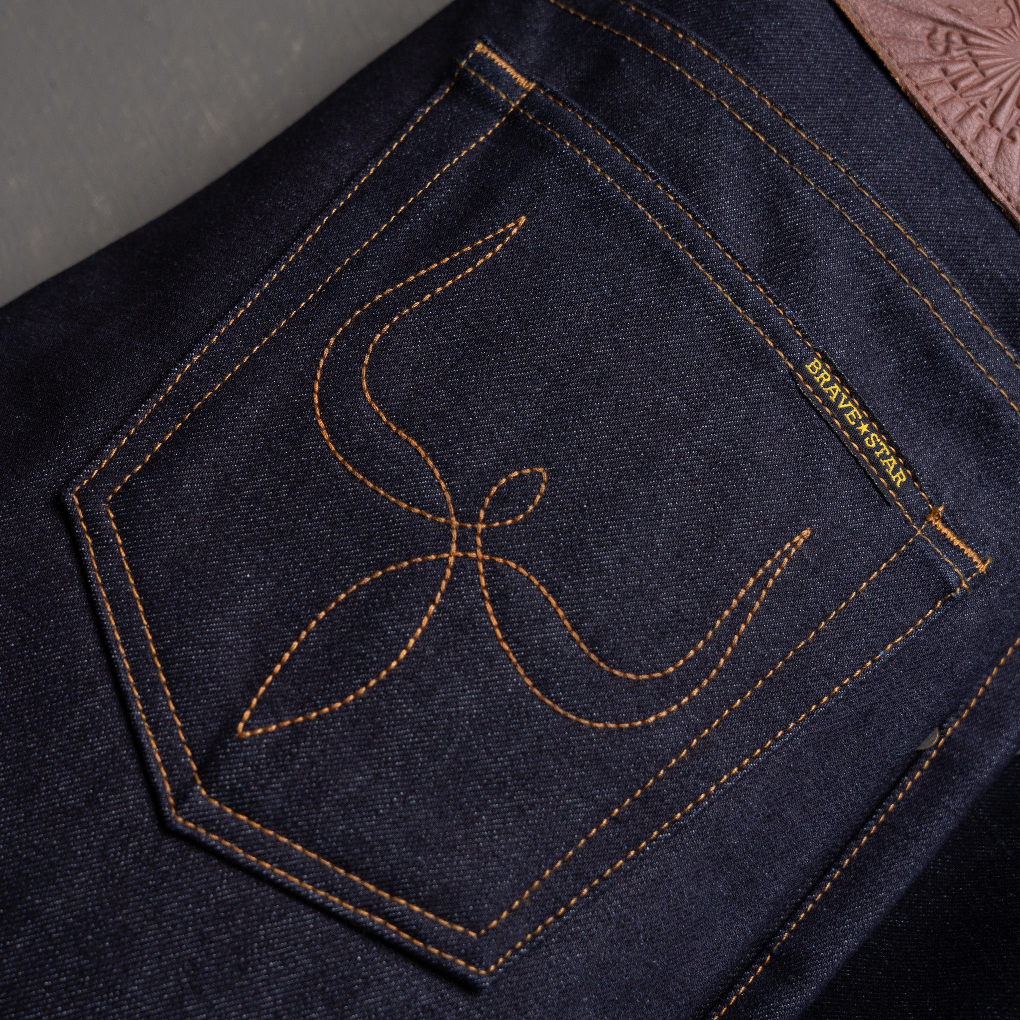Mojave Western Cut 16.5oz 'Blue Blood' Selvage Denim - Image 15