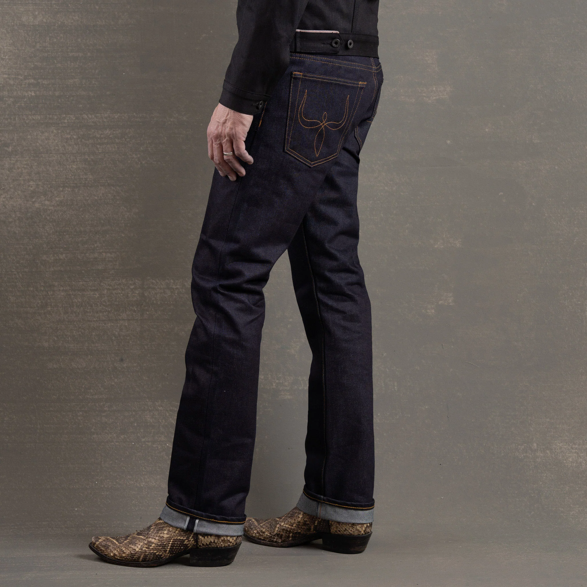 Mojave Western Cut 16.5oz 'Blue Blood' Selvage Denim - Image 4