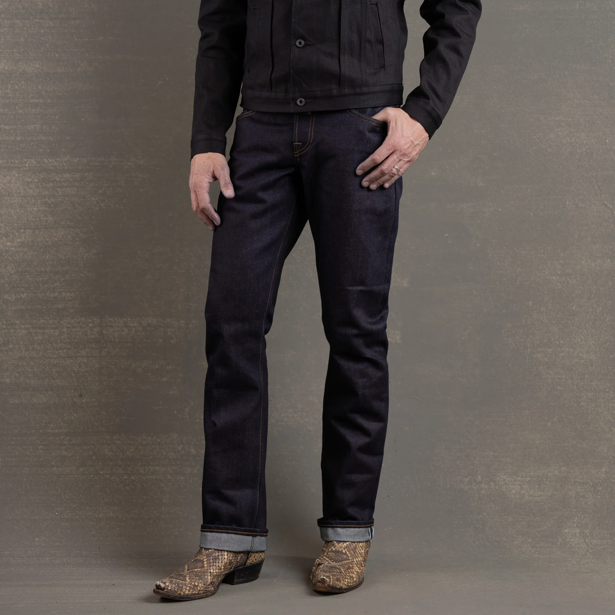 Mojave Western Cut 16.5oz 'Blue Blood' Selvage Denim - Image 6