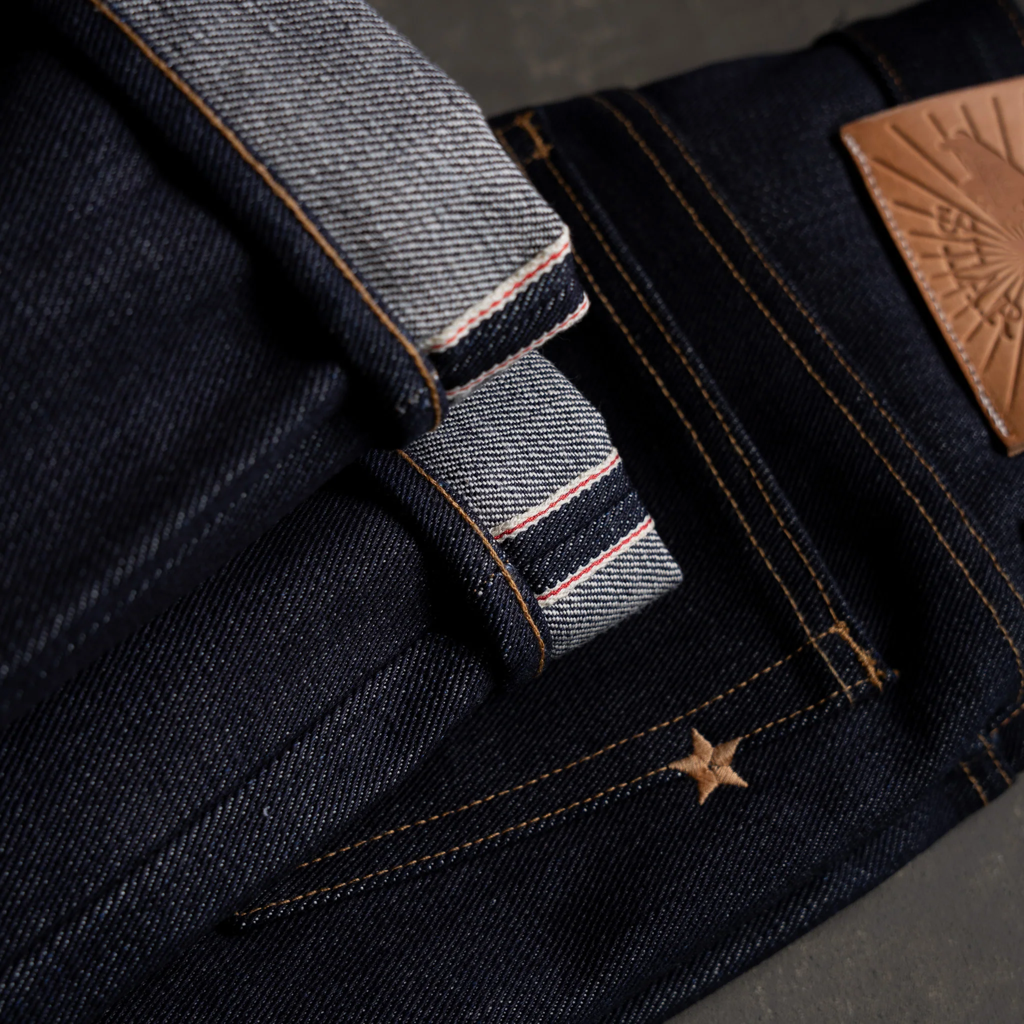 True Straight 21.5oz Dark Gauntlet Heavyweight Selvage Denim - Image 5