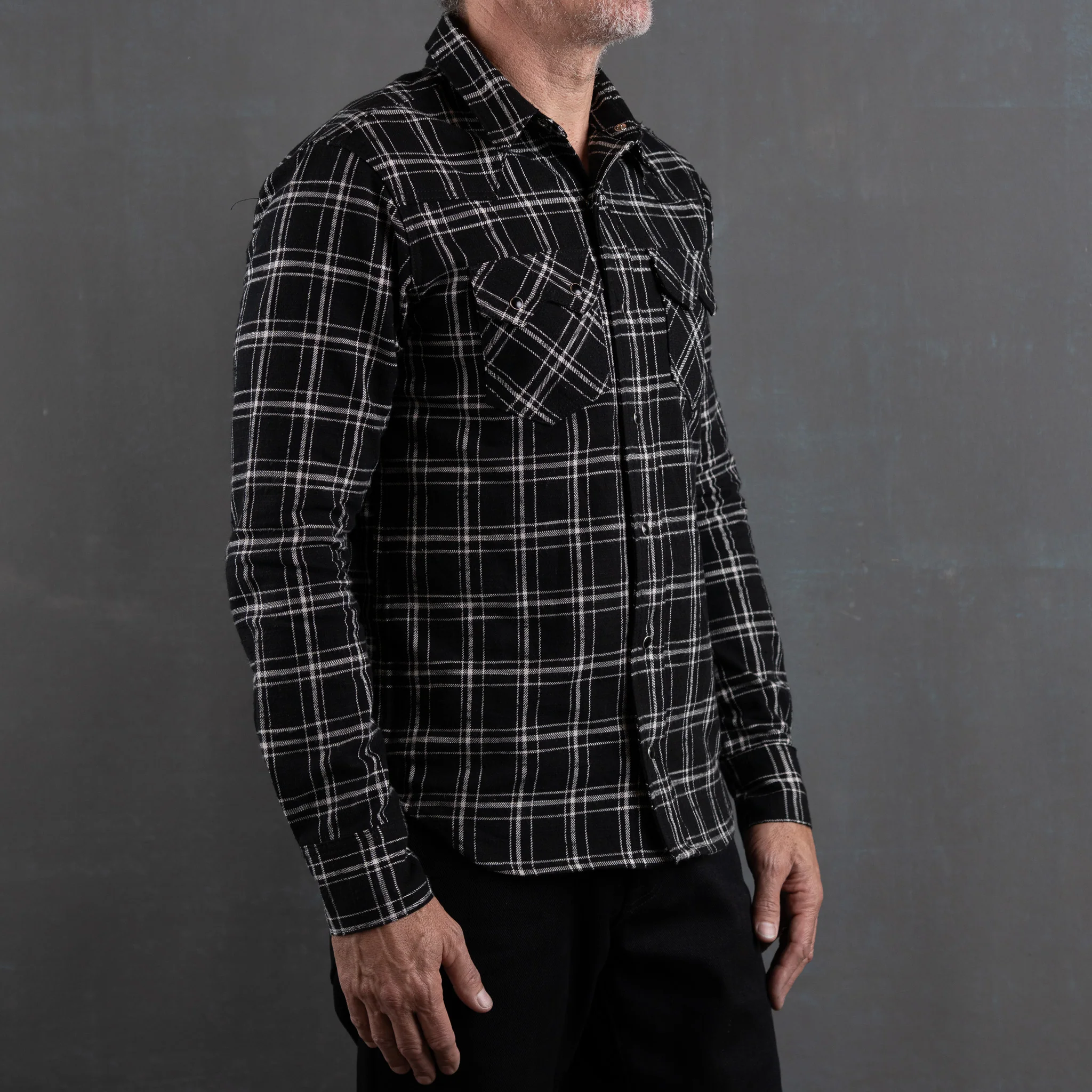 Sawtooth Shirt 8oz Japanese Slub Flannel - Black - Image 3