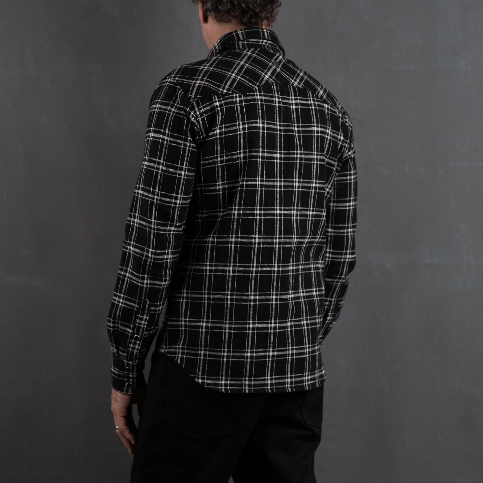 Sawtooth Shirt 8oz Japanese Slub Flannel - Black - Image 4