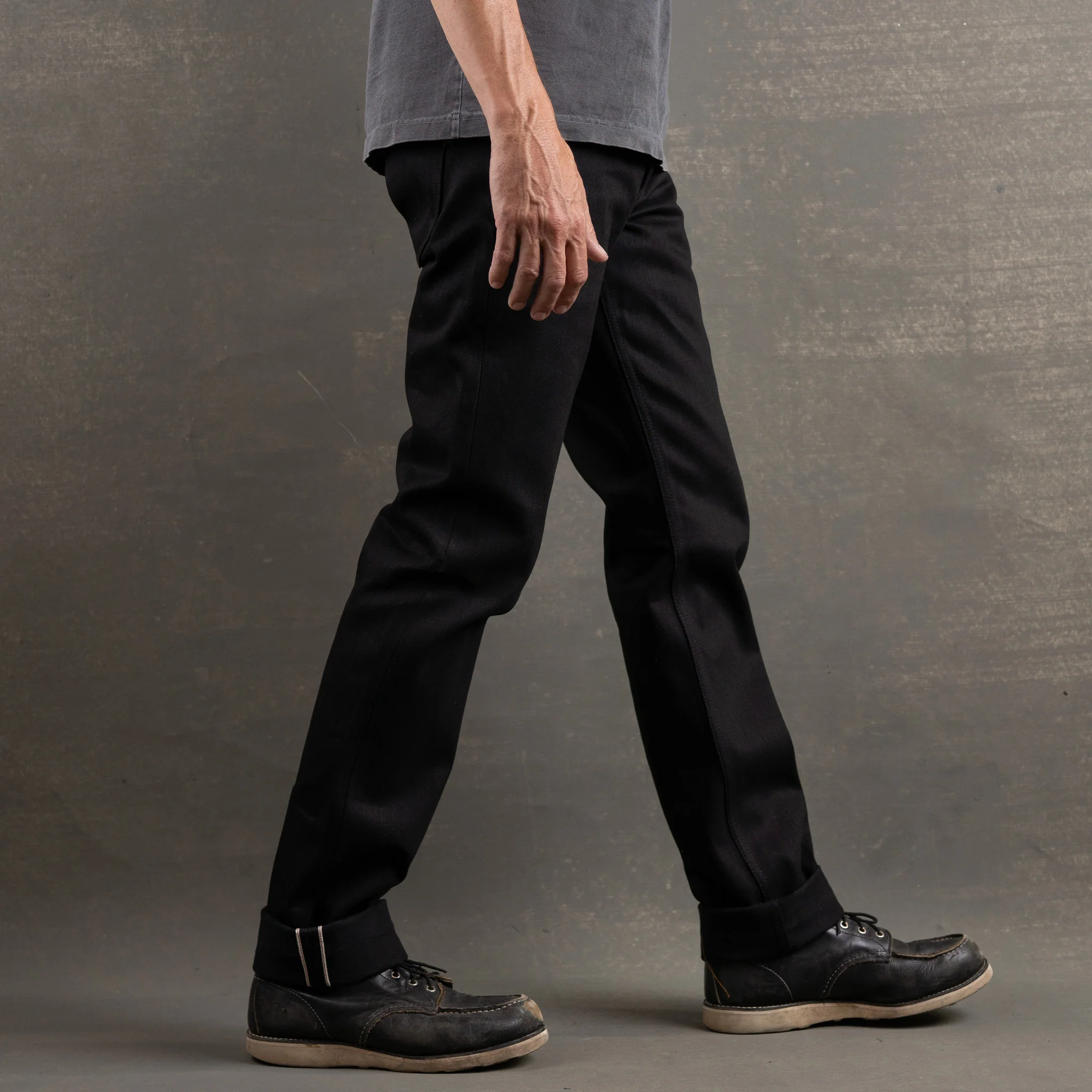 True Straight 14oz Onyx Double Black Japan Selvage Denim - Image 4