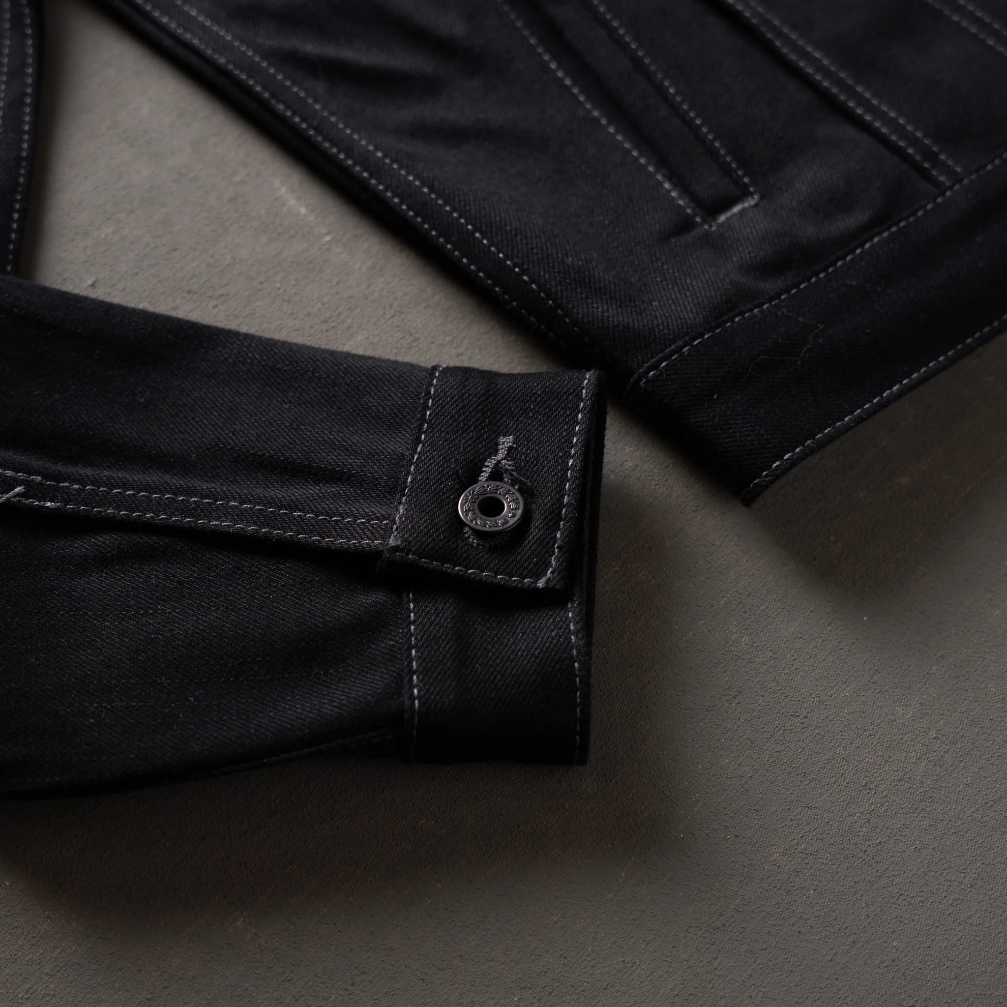 Steadfast Rider 14oz Onyx Japan Selvedge Denim Jacket - Contrast Stitch - Image 9