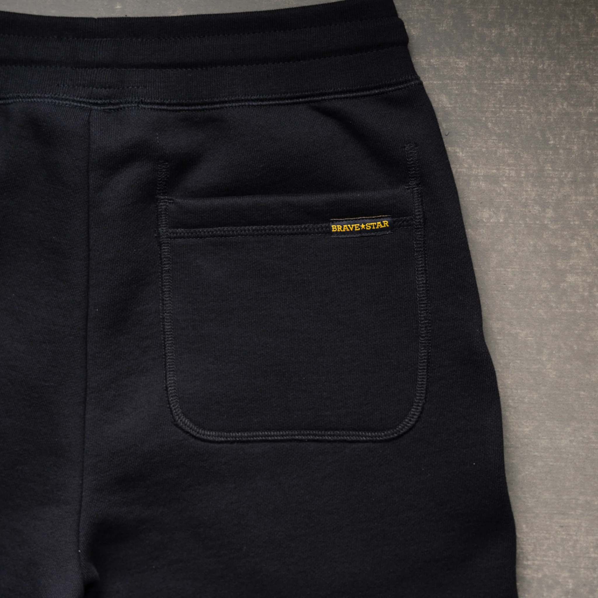 Sumo Heavyweight Fleece Sweatpants - Black - Image 9