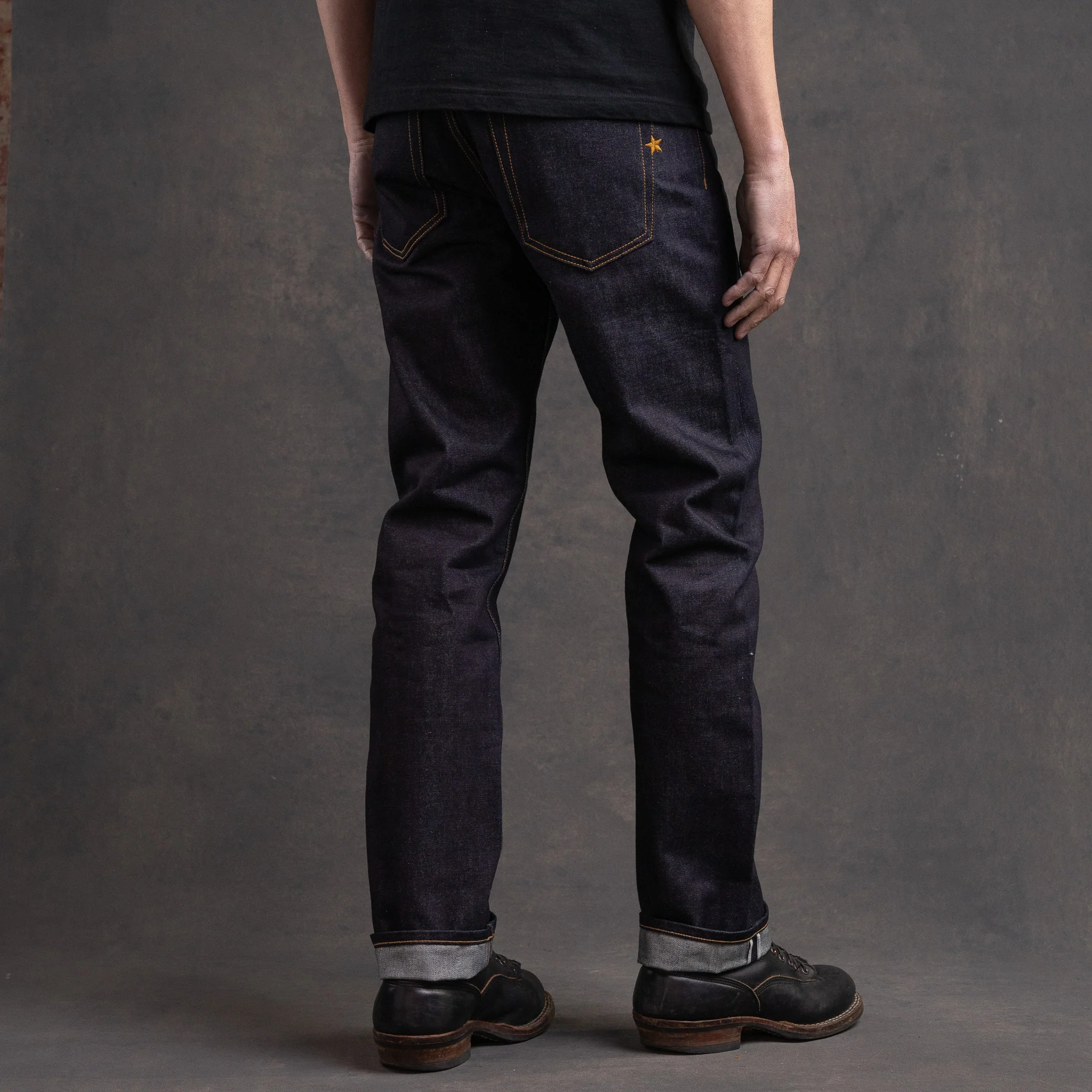 TRUE STRAIGHT 16.5oz 'Blue Blood' Selvage Denim - Image 3